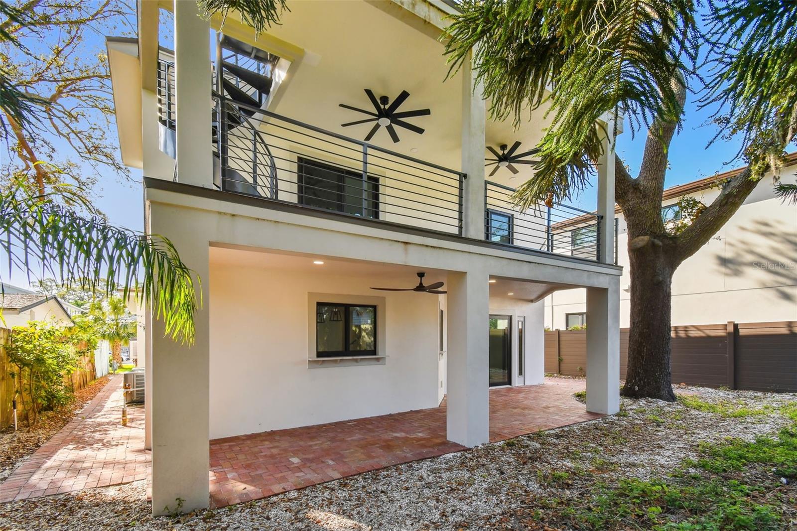 1045 JESSE AVE, SAFETY HARBOR, FL, 34695