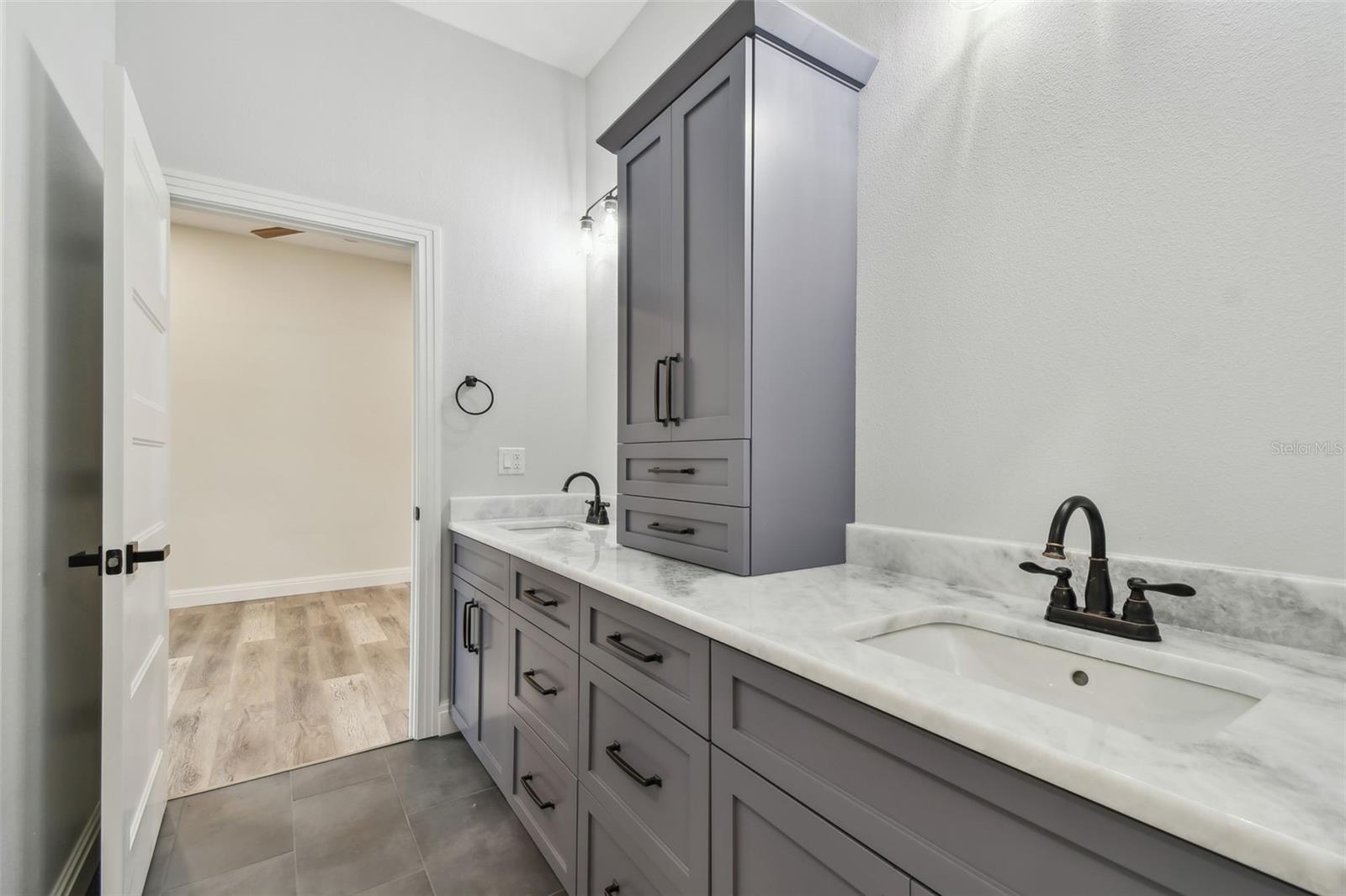 1045 JESSE AVE, SAFETY HARBOR, FL, 34695