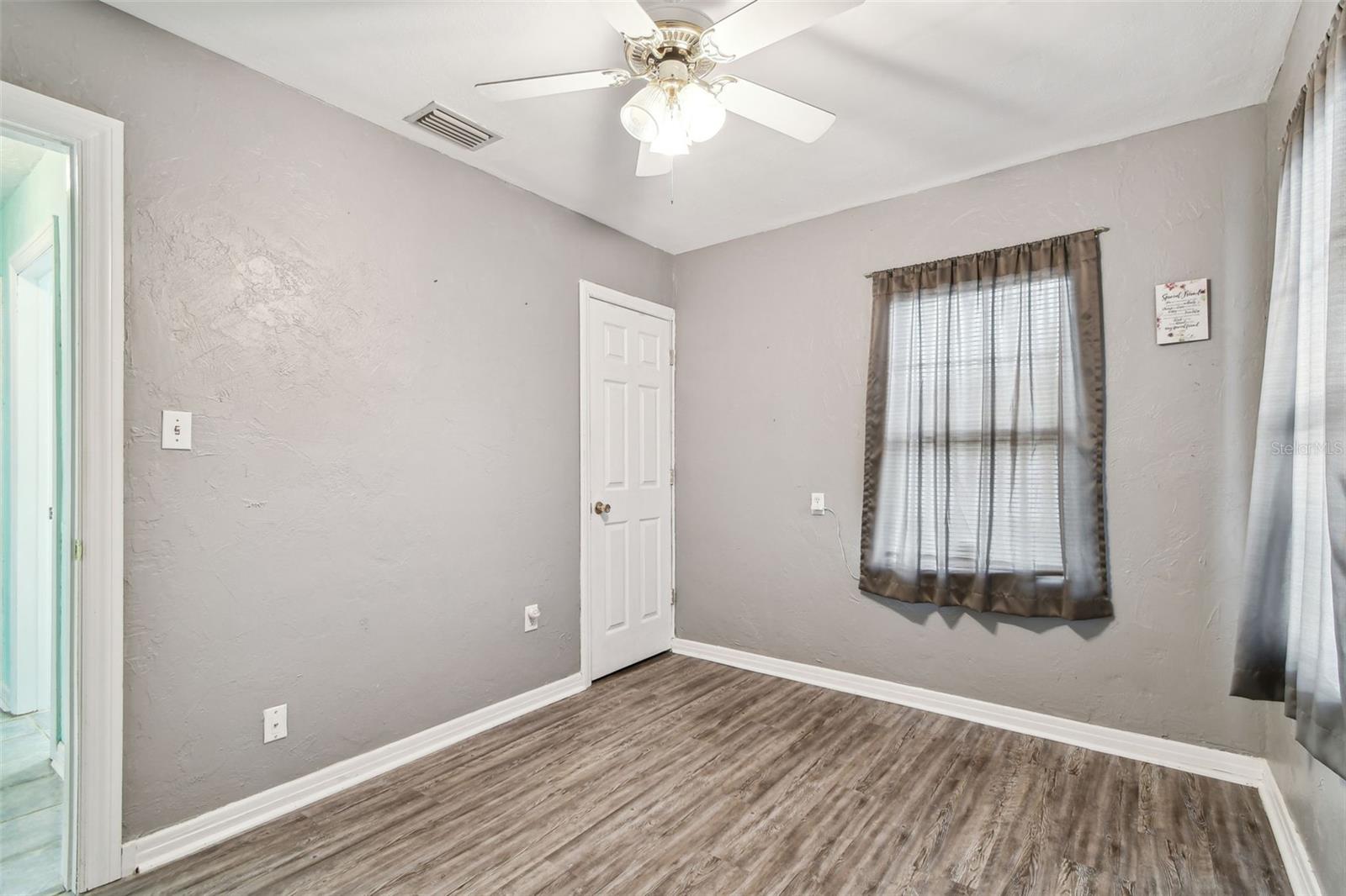 3821 6TH AVE N, ST PETERSBURG, FL, 33713