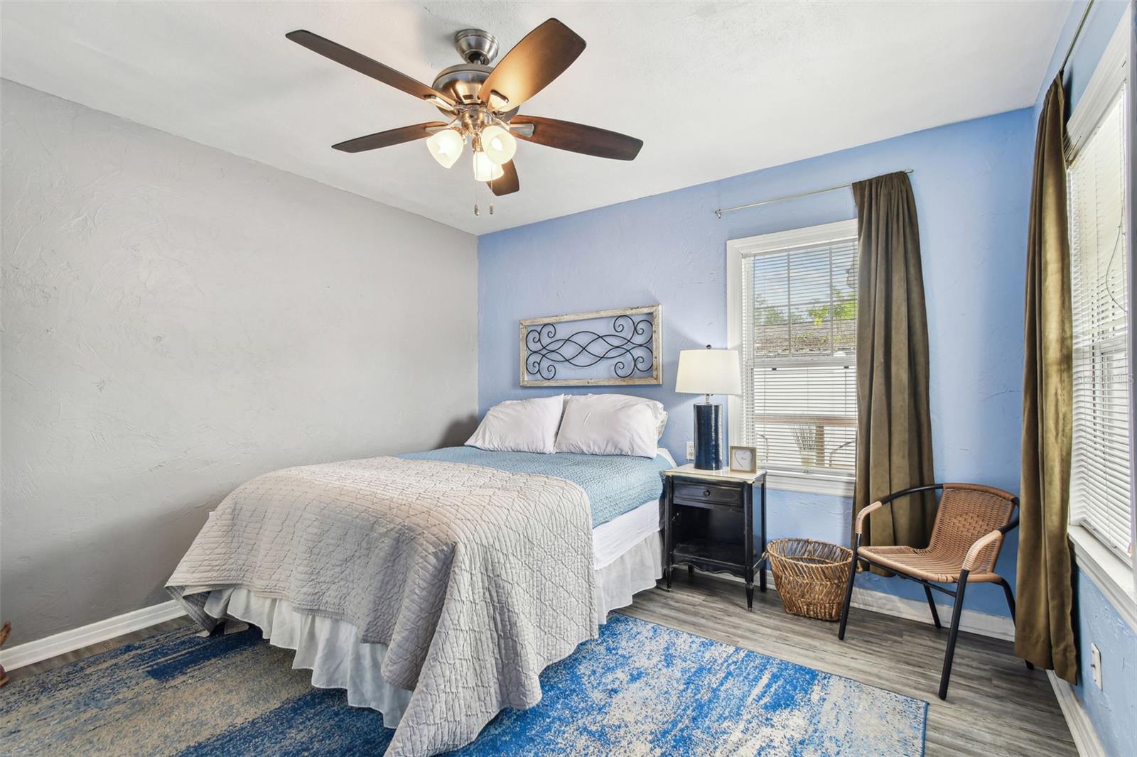 3821 6TH AVE N, ST PETERSBURG, FL, 33713