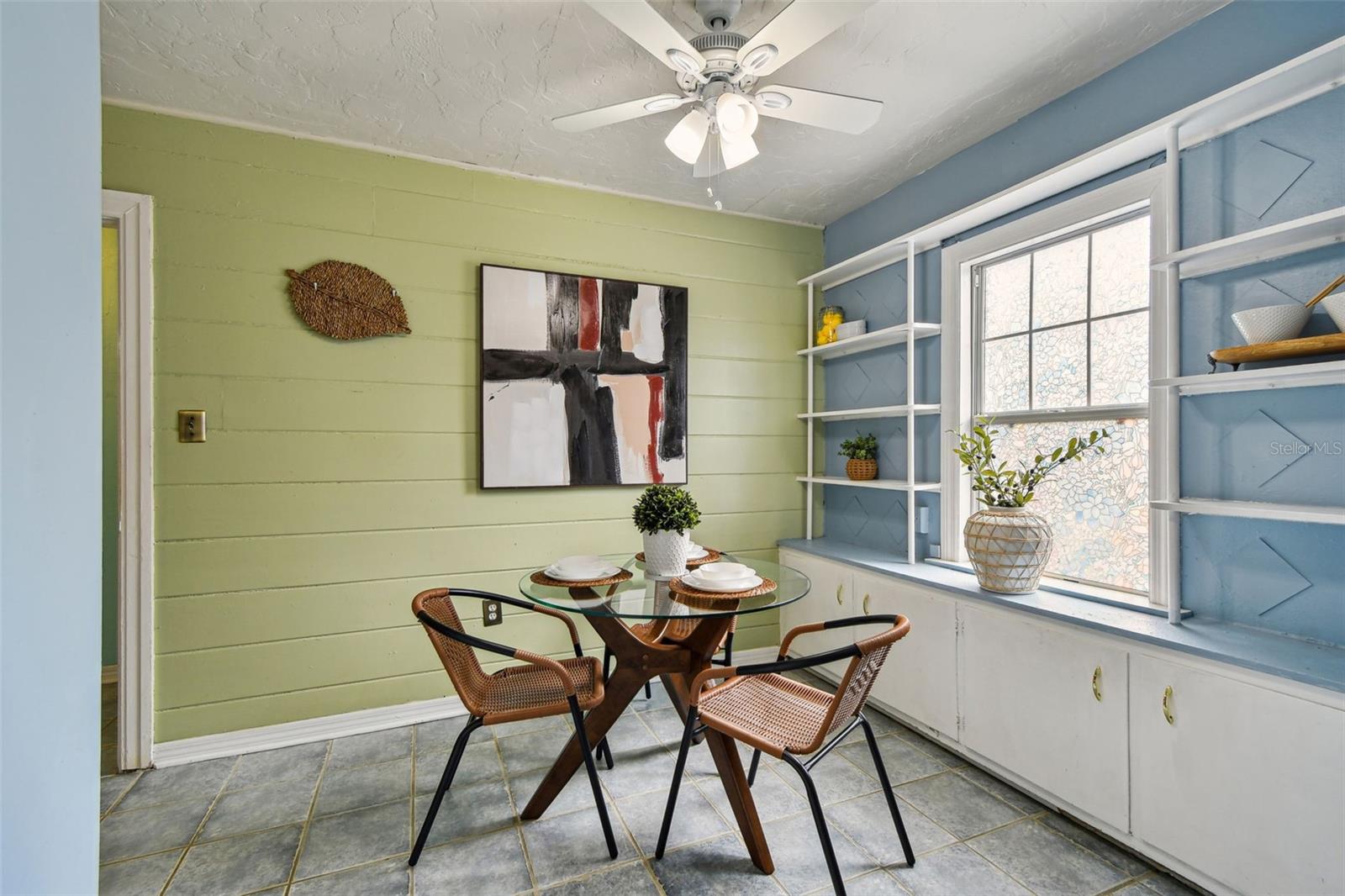 3821 6TH AVE N, ST PETERSBURG, FL, 33713