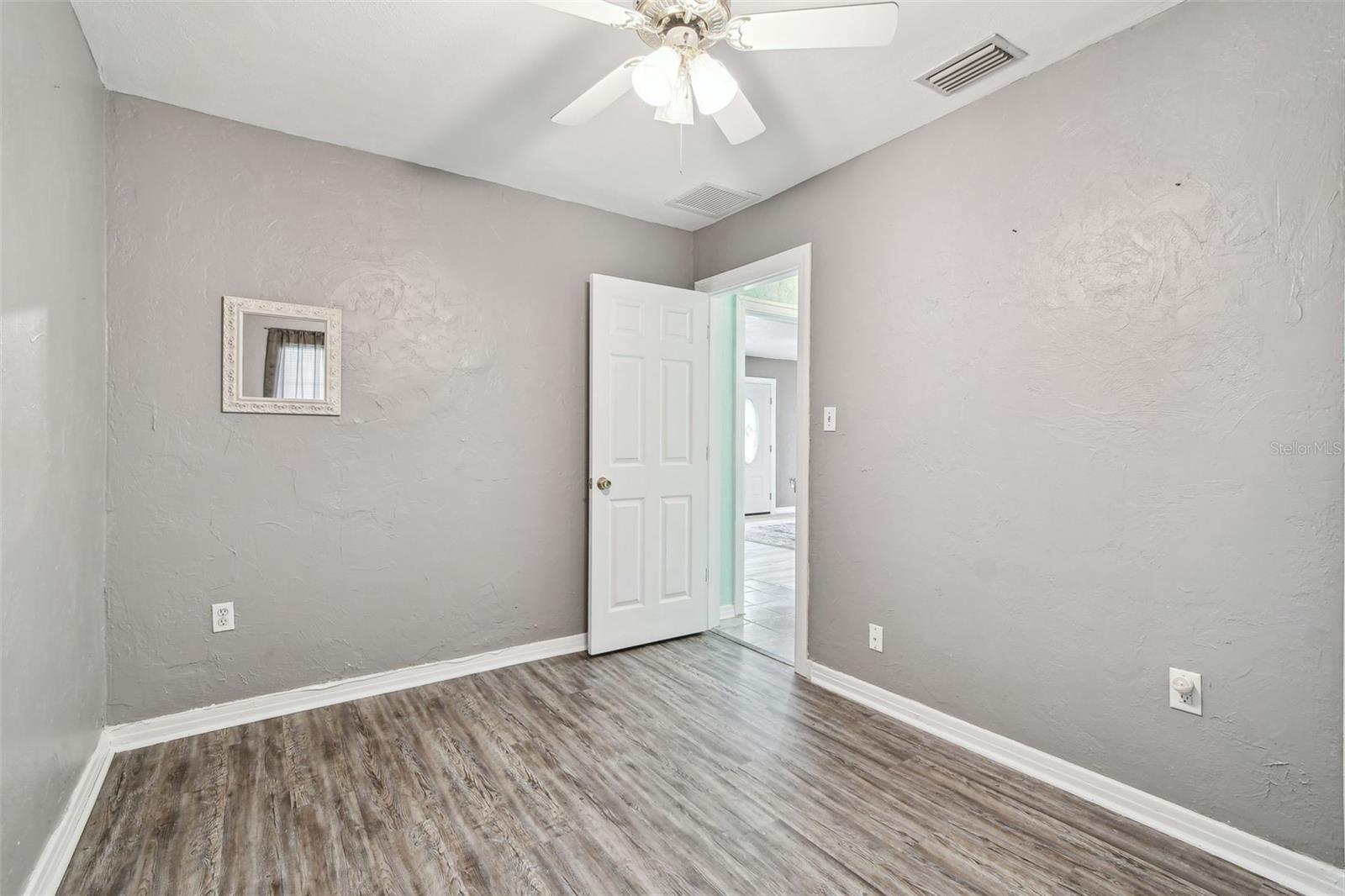 3821 6TH AVE N, ST PETERSBURG, FL, 33713