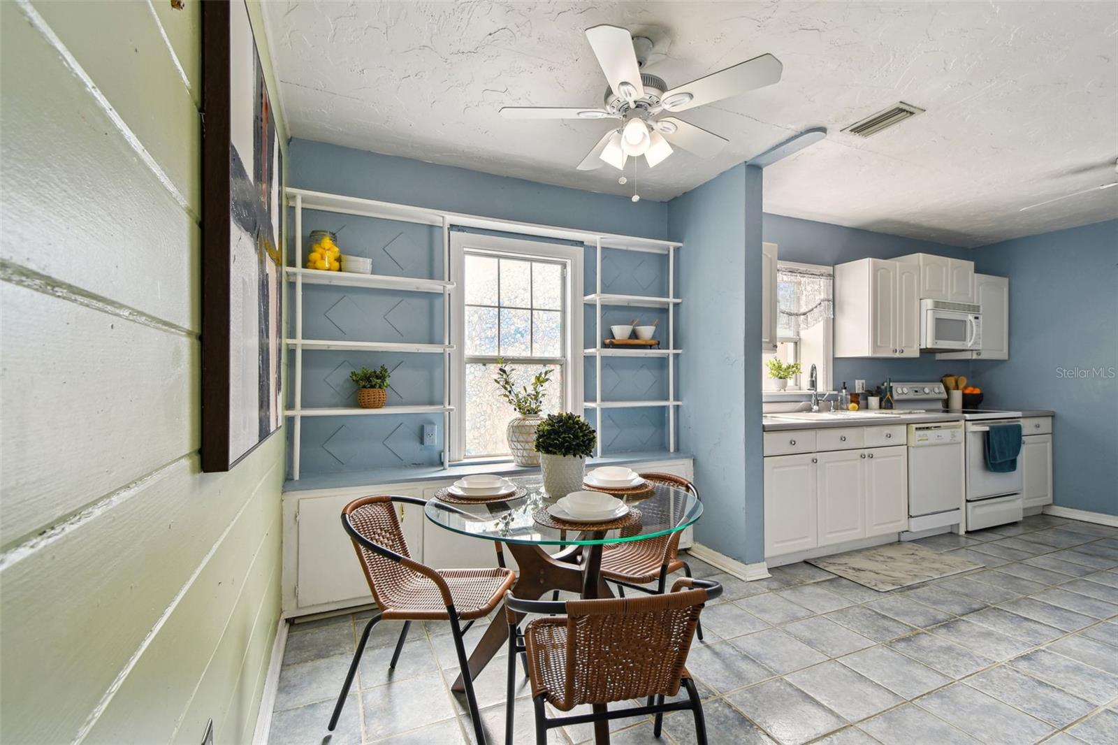 3821 6TH AVE N, ST PETERSBURG, FL, 33713