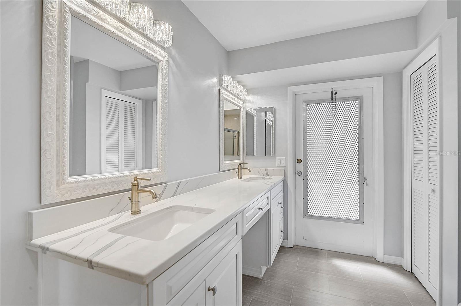 131 SANDSTONE CIR, VENICE, FL, 34293