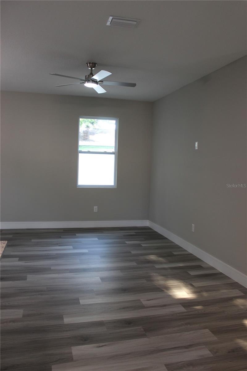2211 E 28TH AVE, TAMPA, FL, 33605