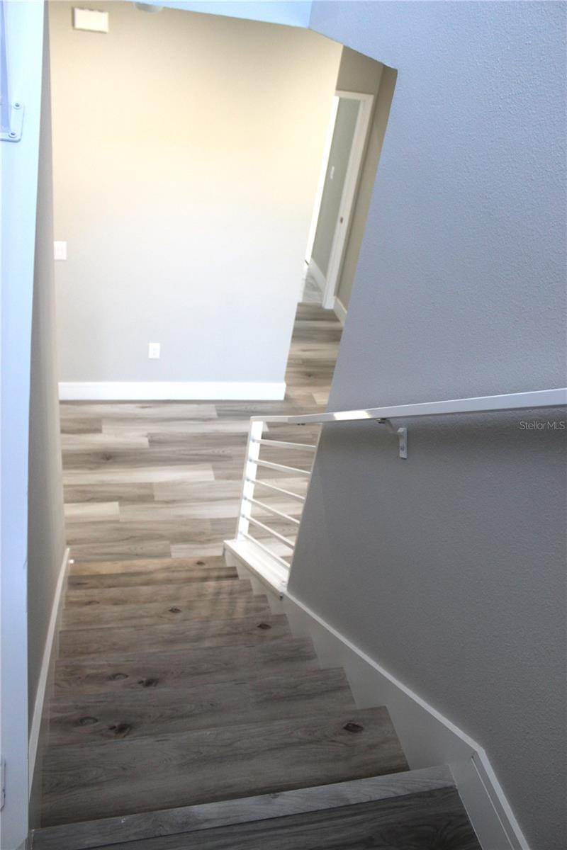 2211 E 28TH AVE, TAMPA, FL, 33605