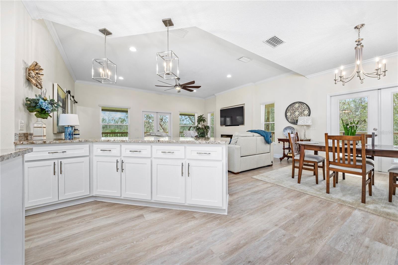 19093 BOEING DR, LIVE OAK, FL, 32060