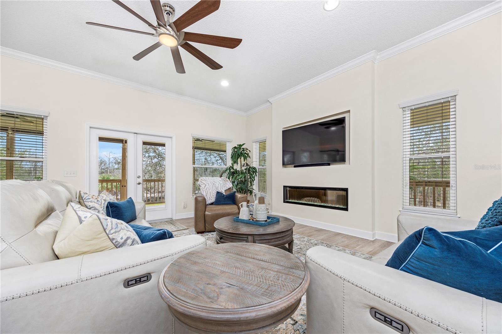 19093 BOEING DR, LIVE OAK, FL, 32060