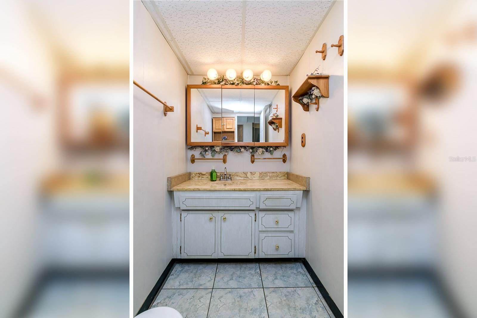 12597 83RD AVE, SEMINOLE, FL, 33776