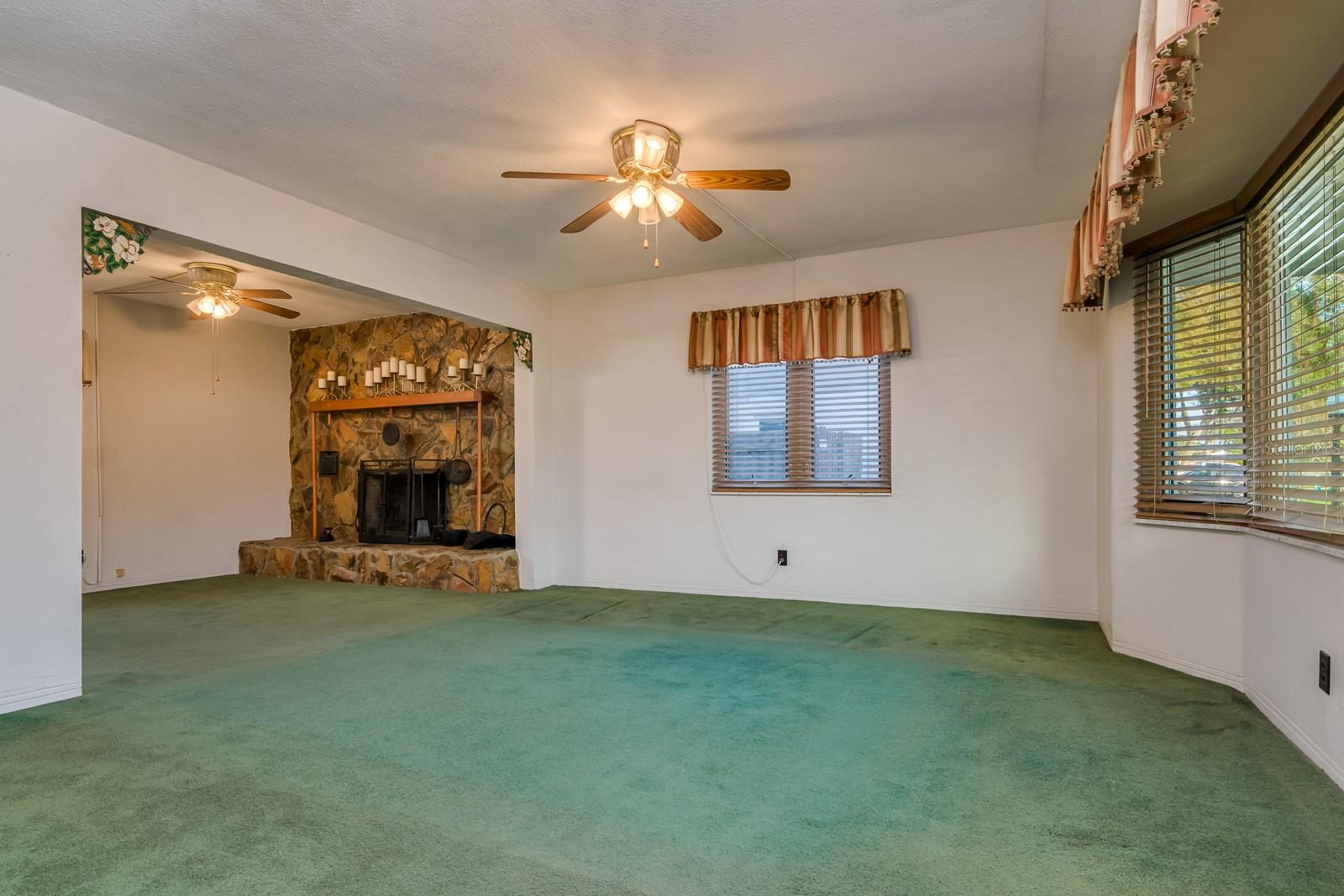 12597 83RD AVE, SEMINOLE, FL, 33776