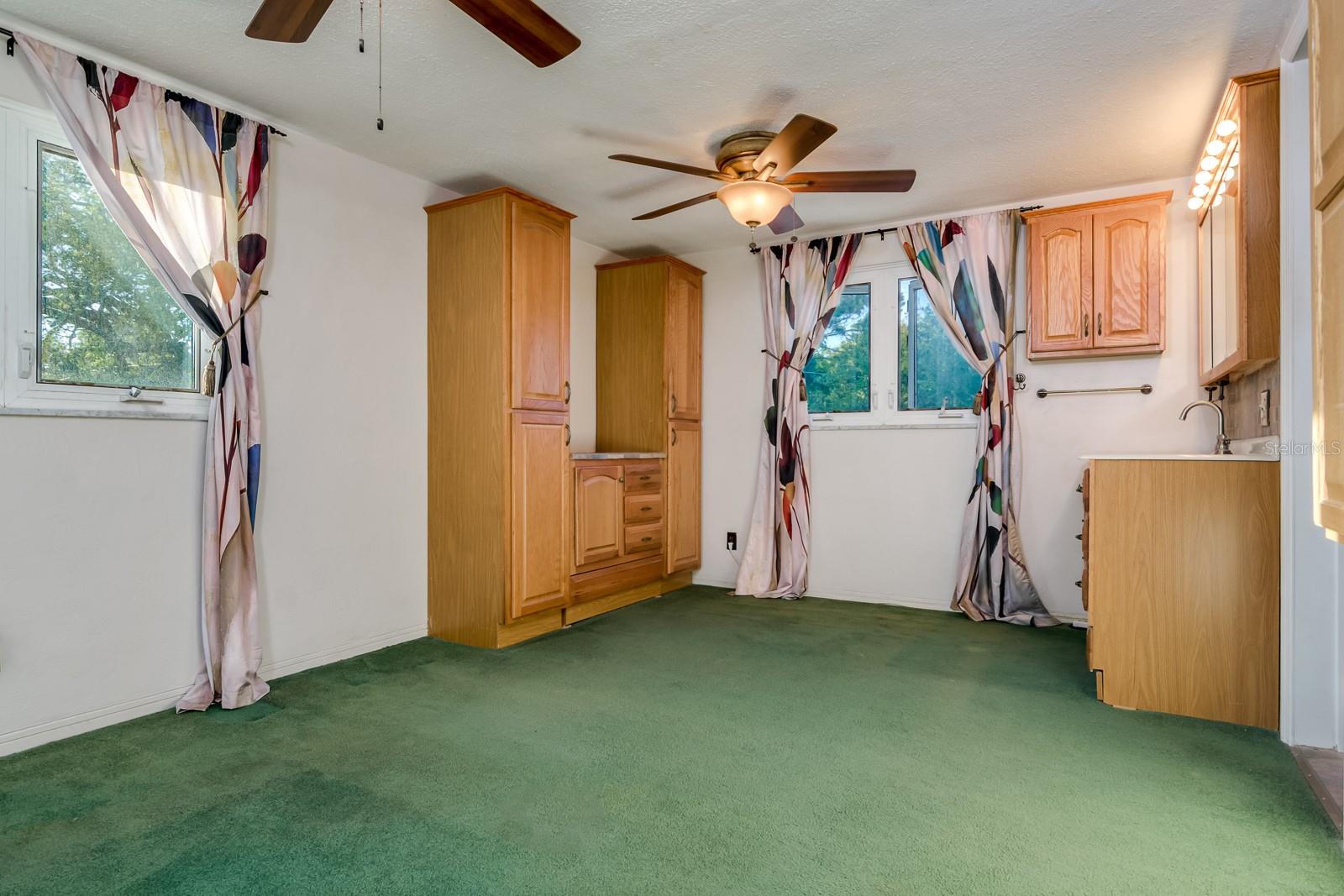 12597 83RD AVE, SEMINOLE, FL, 33776