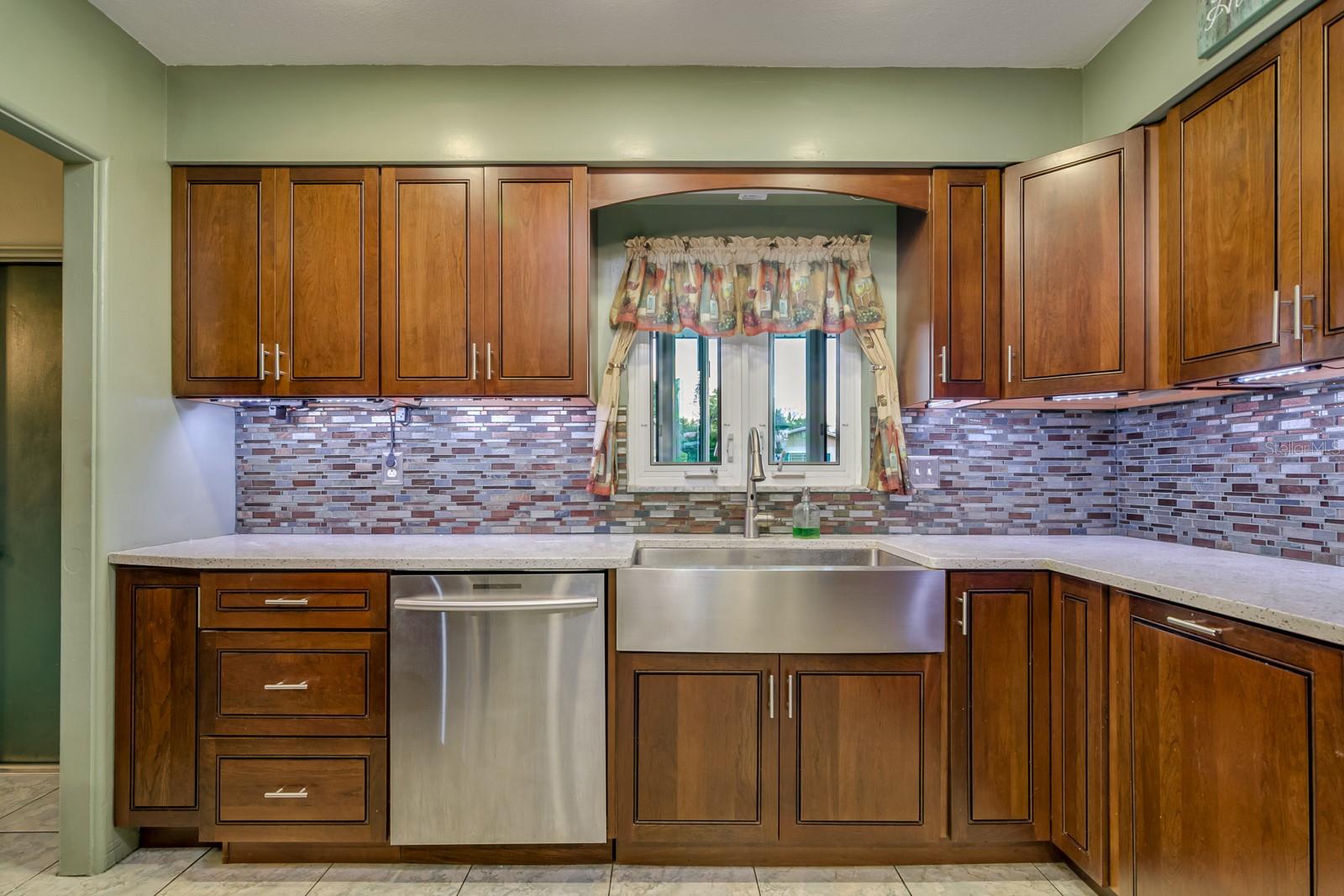 12597 83RD AVE, SEMINOLE, FL, 33776