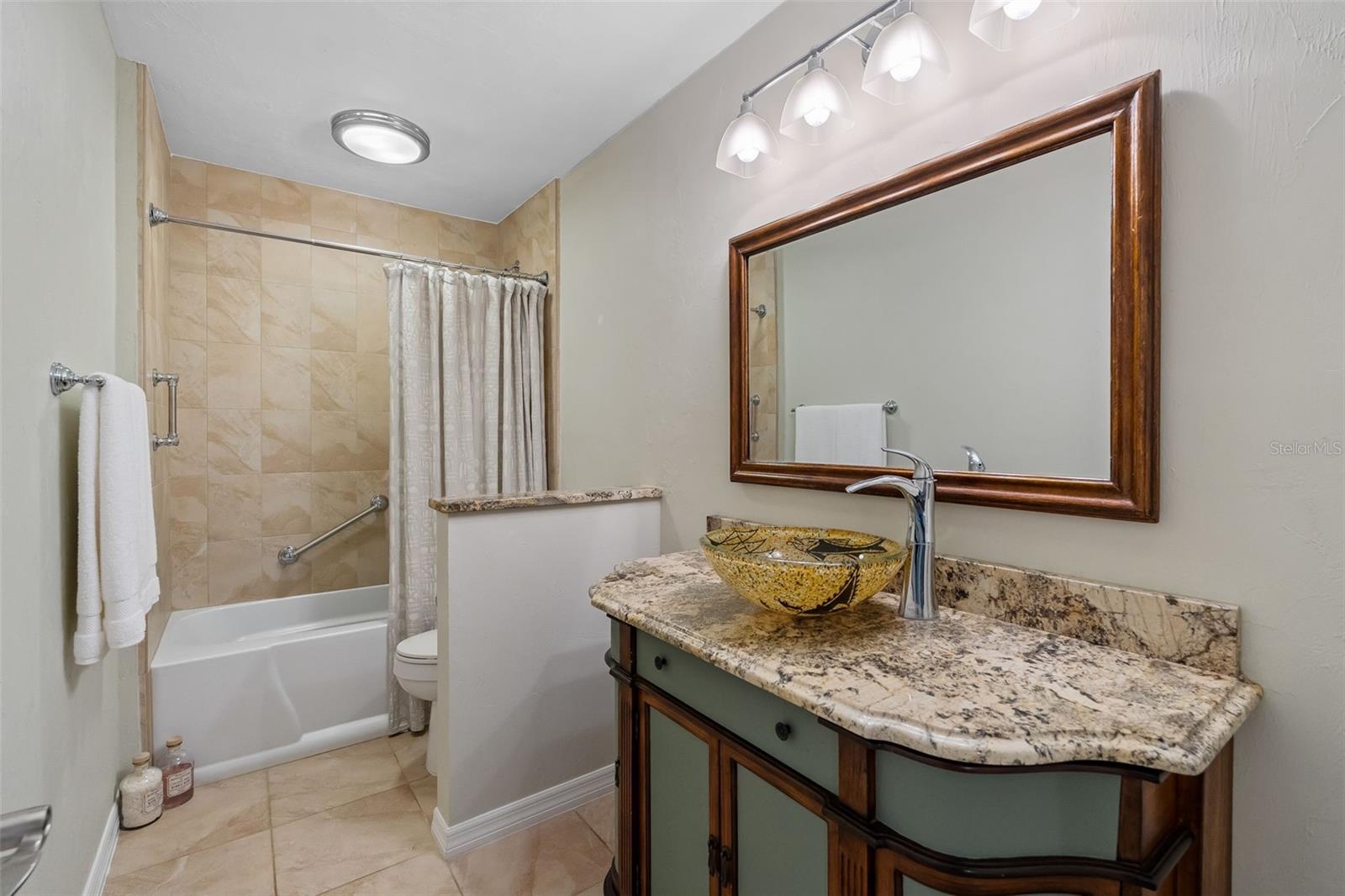 1037 NW 41ST DR, GAINESVILLE, FL, 32605