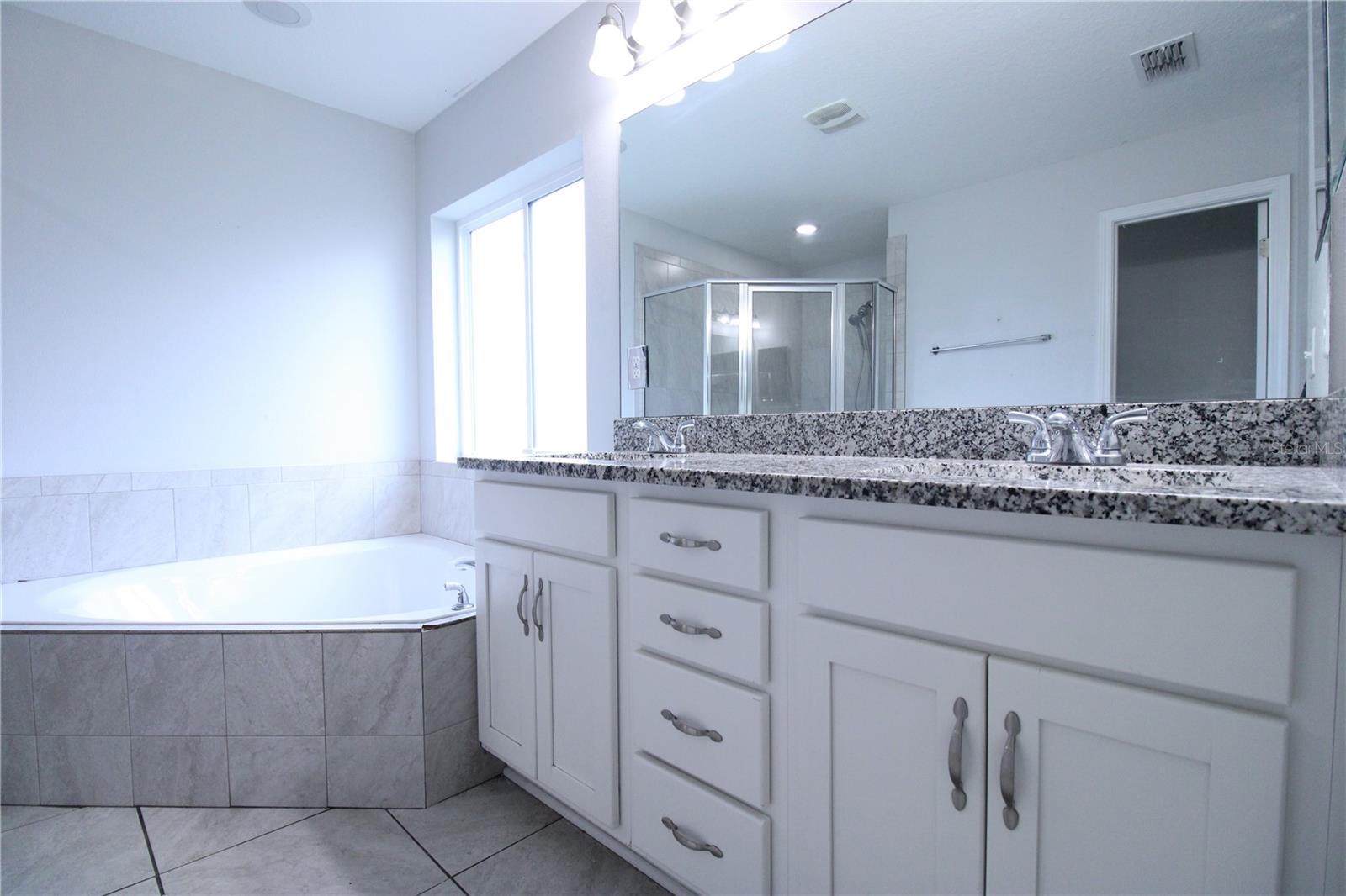 8254 NW 52ND ST, GAINESVILLE, FL, 32653
