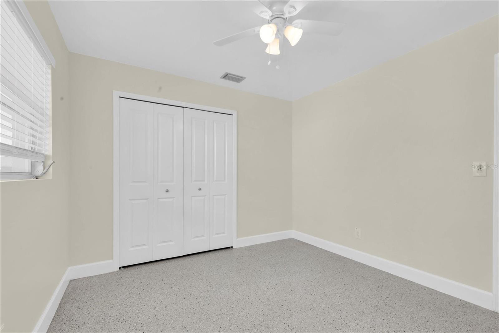 4812 WYNWOOD DR, TAMPA, FL, 33615