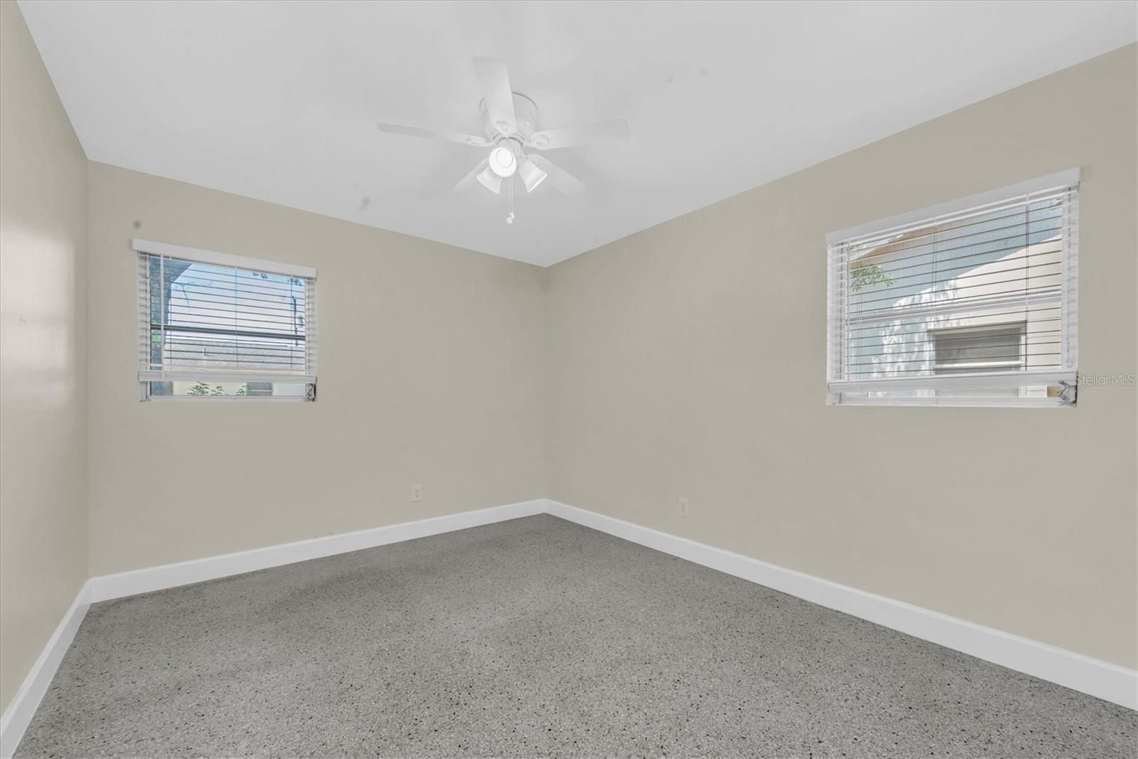 4812 WYNWOOD DR, TAMPA, FL, 33615