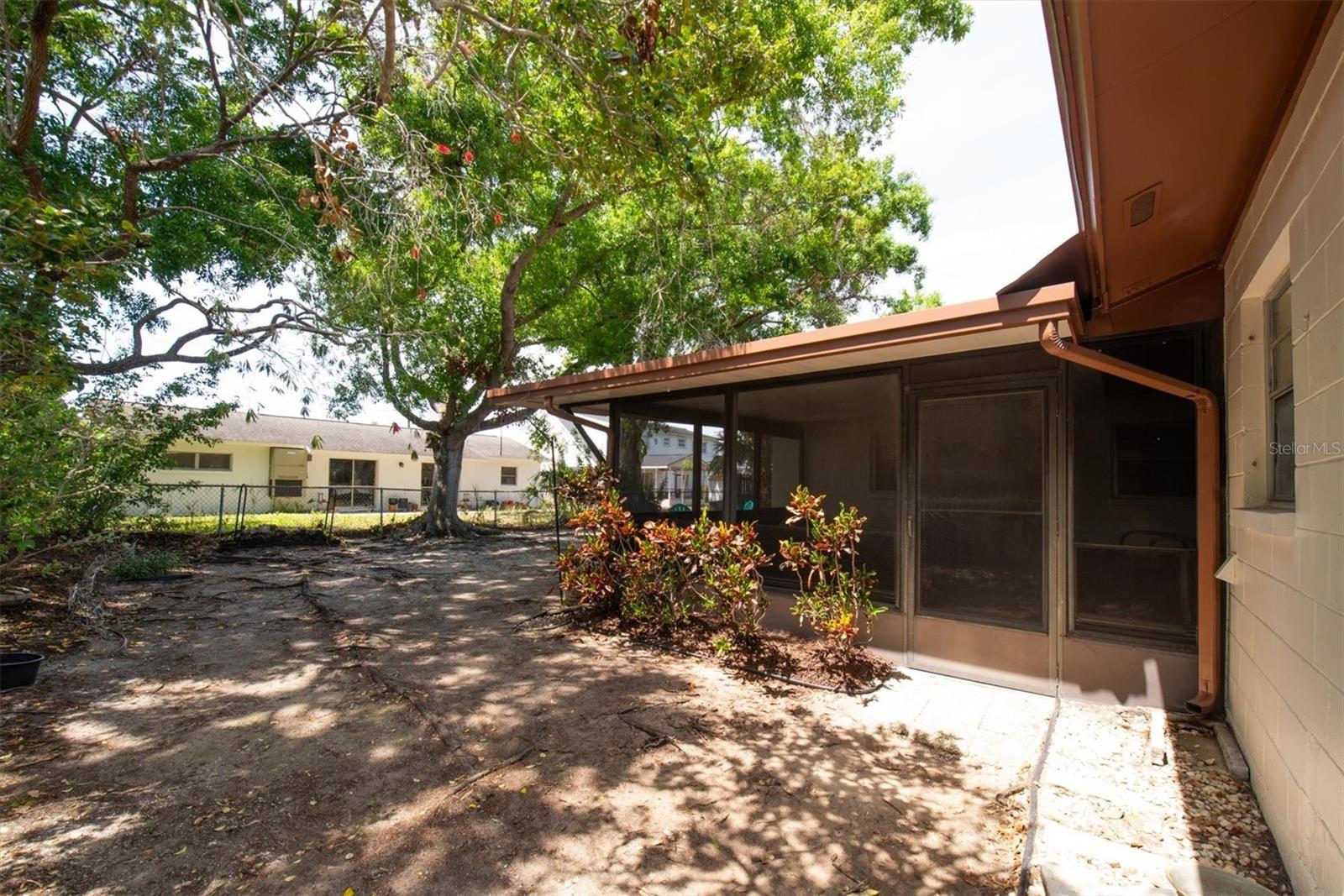 4812 WYNWOOD DR, TAMPA, FL, 33615