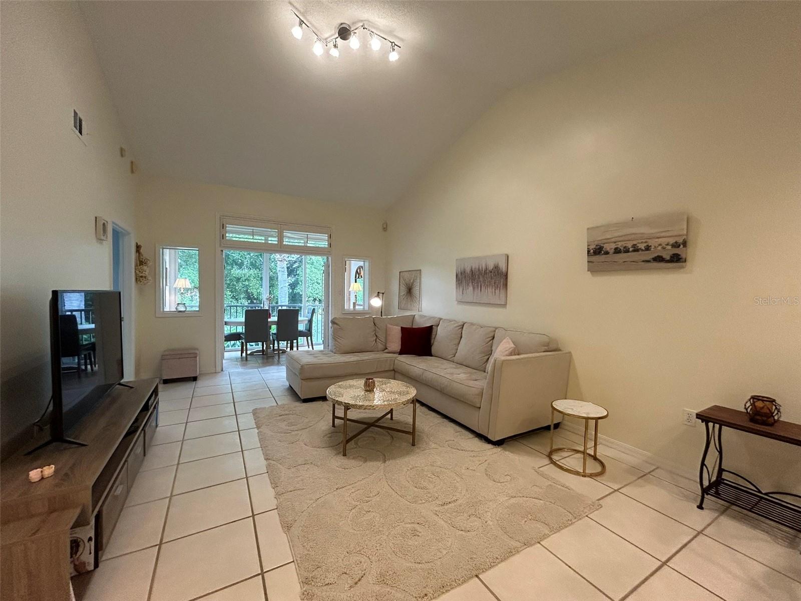 3605 54TH DR W #203, BRADENTON, FL, 34210