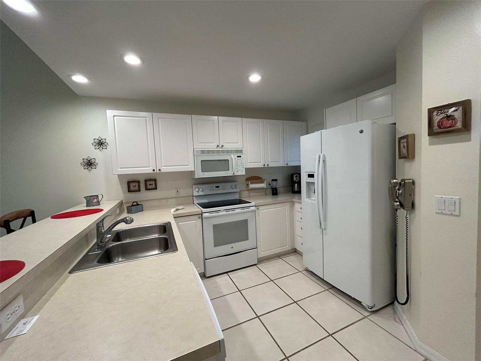 3605 54TH DR W #203, BRADENTON, FL, 34210