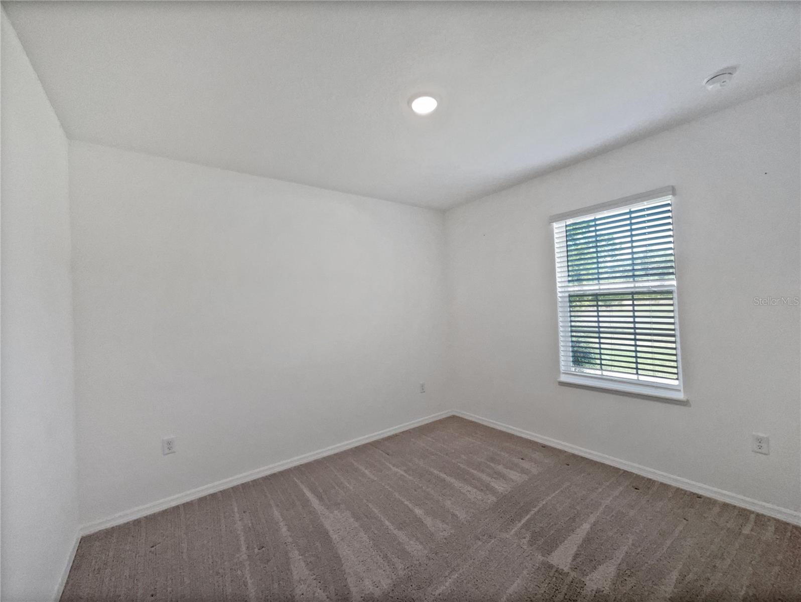 4291 POINCIANA DR, INDIAN LAKE ESTATES, FL, 33855