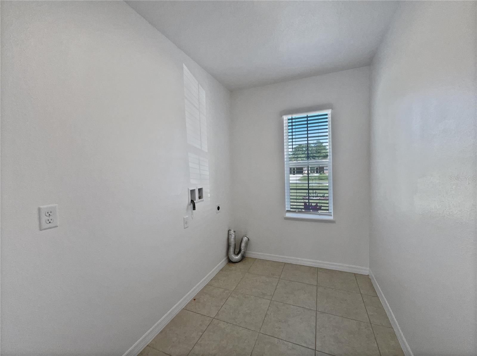 4291 POINCIANA DR, INDIAN LAKE ESTATES, FL, 33855
