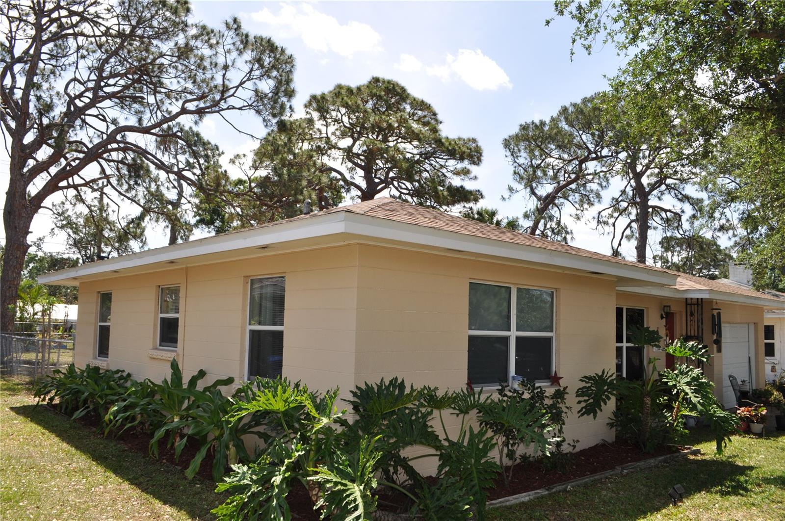 1711 30TH ST W, BRADENTON, FL, 34205