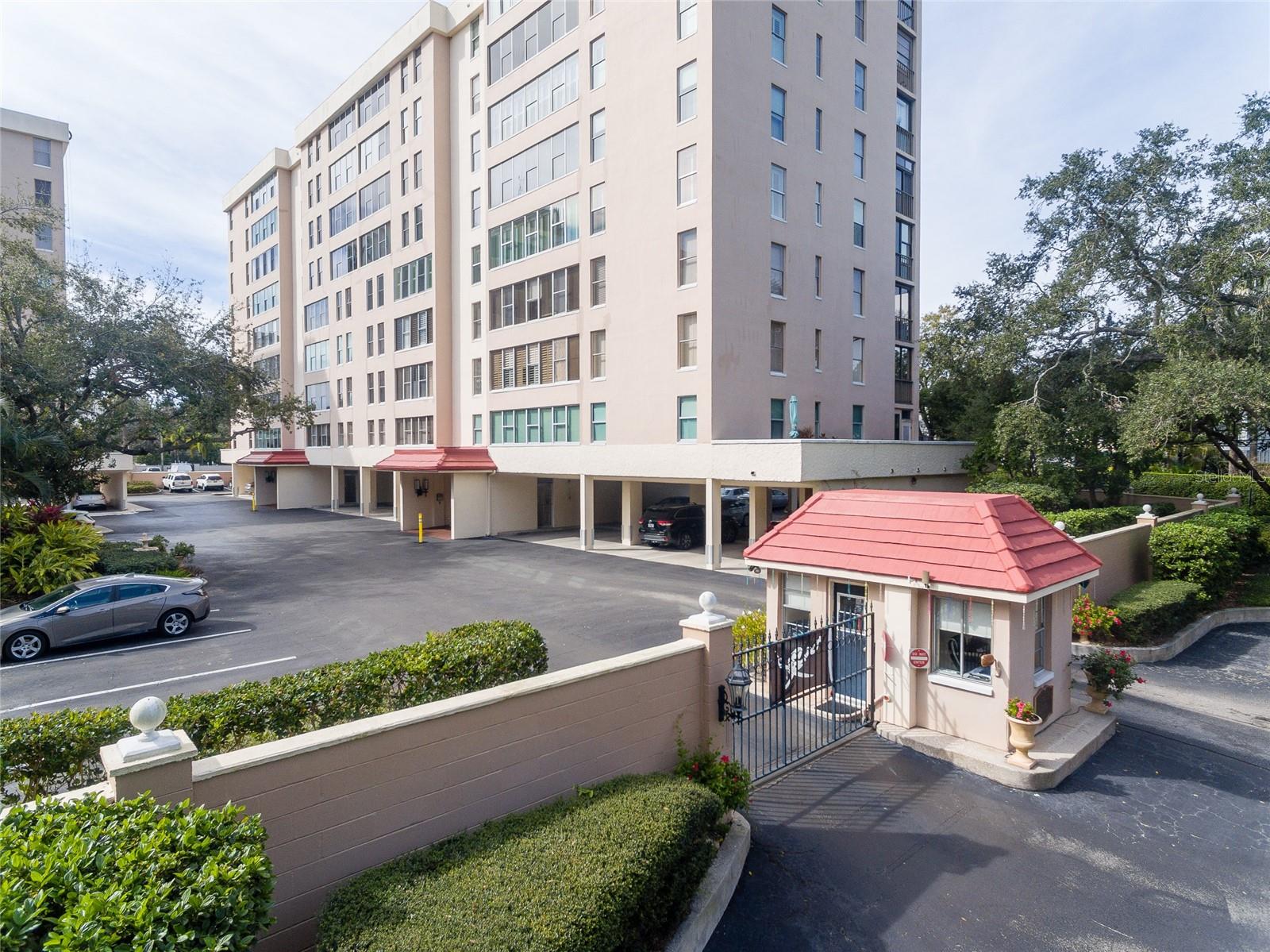 2401 S ARDSON PL #503, TAMPA, FL, 33629