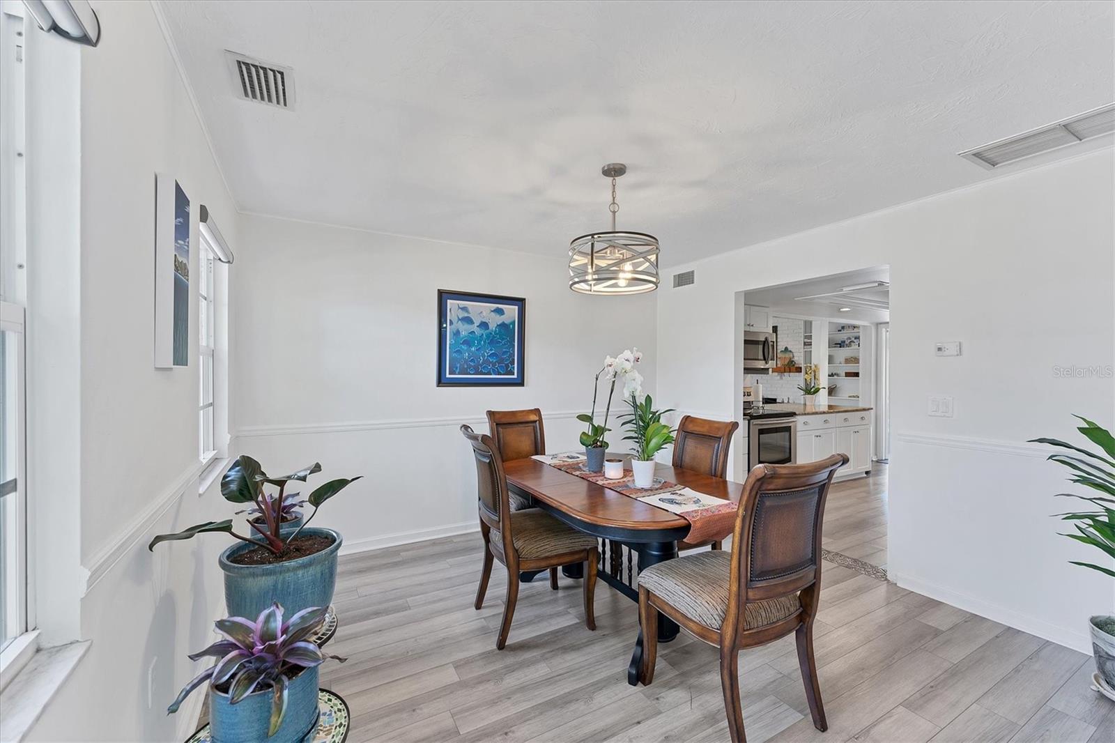 5404 4TH AVENUE DR NW, BRADENTON, FL, 34209