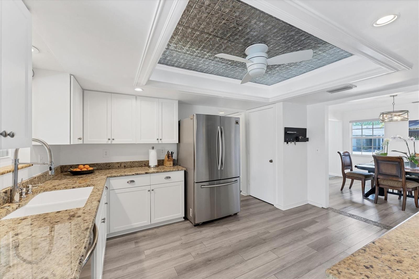 5404 4TH AVENUE DR NW, BRADENTON, FL, 34209