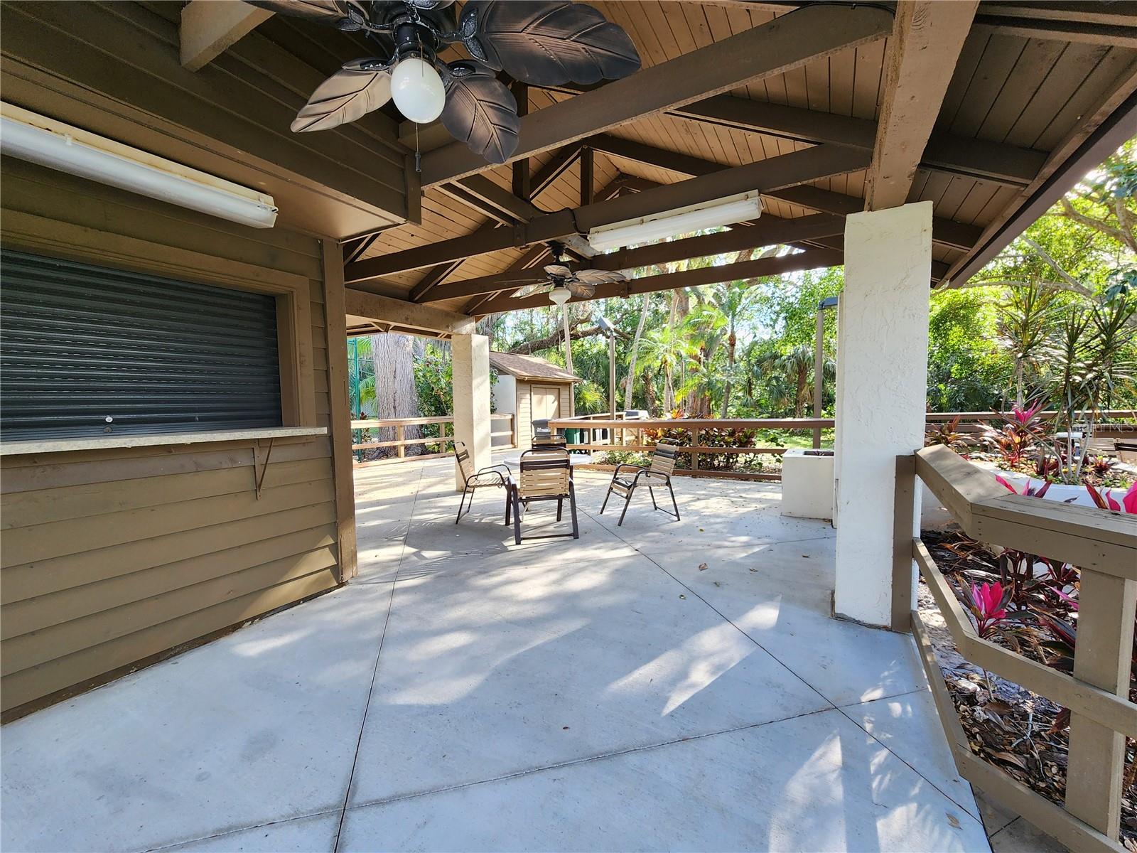 321 PARKSIDE LN, SAFETY HARBOR, FL, 34695