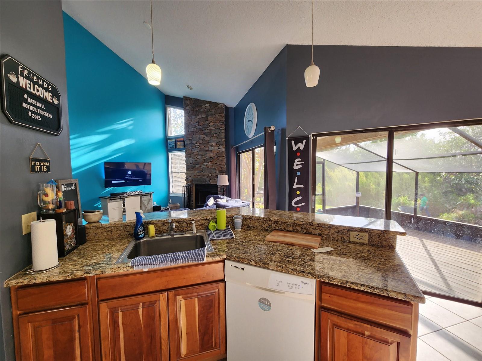 321 PARKSIDE LN, SAFETY HARBOR, FL, 34695