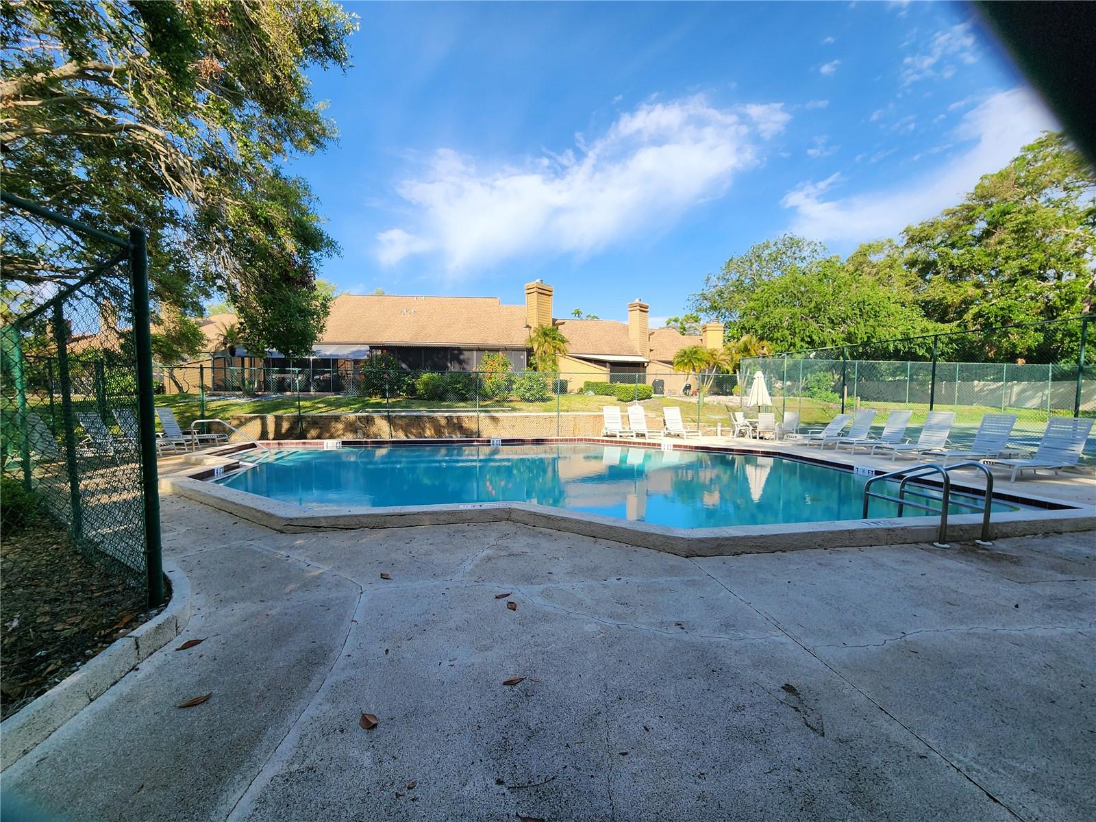 321 PARKSIDE LN, SAFETY HARBOR, FL, 34695