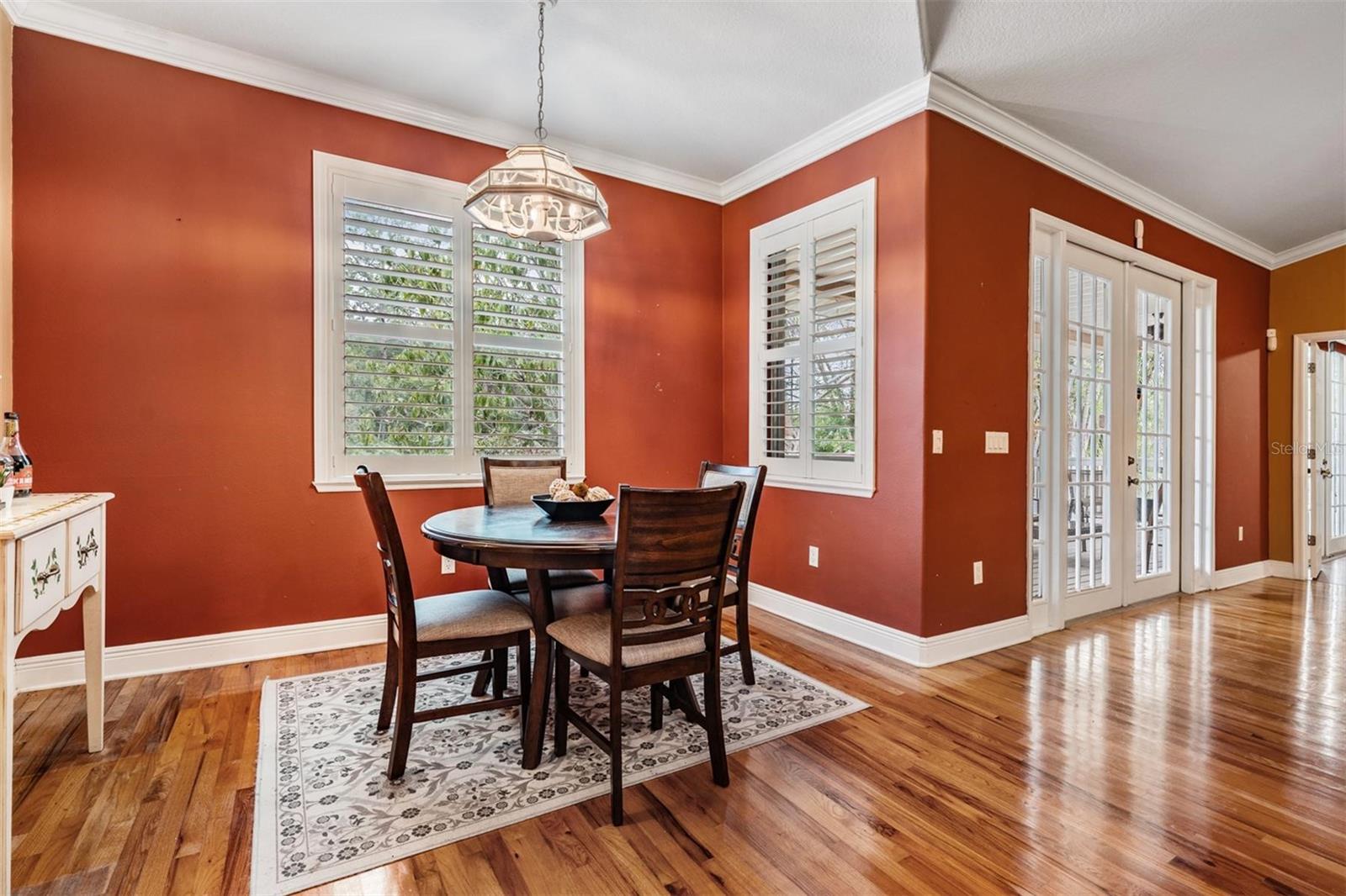 8425 JACKSON SPRINGS RD, TAMPA, FL, 33615