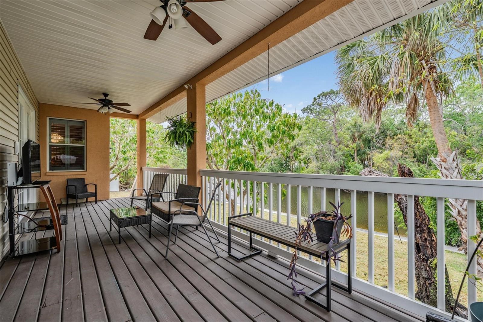 8425 JACKSON SPRINGS RD, TAMPA, FL, 33615