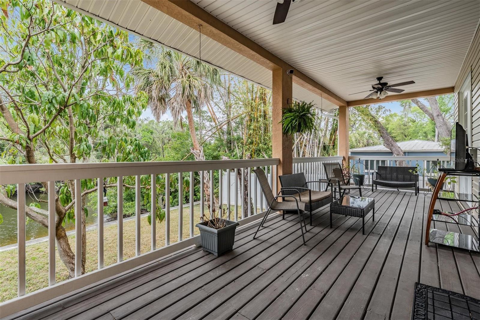 8425 JACKSON SPRINGS RD, TAMPA, FL, 33615