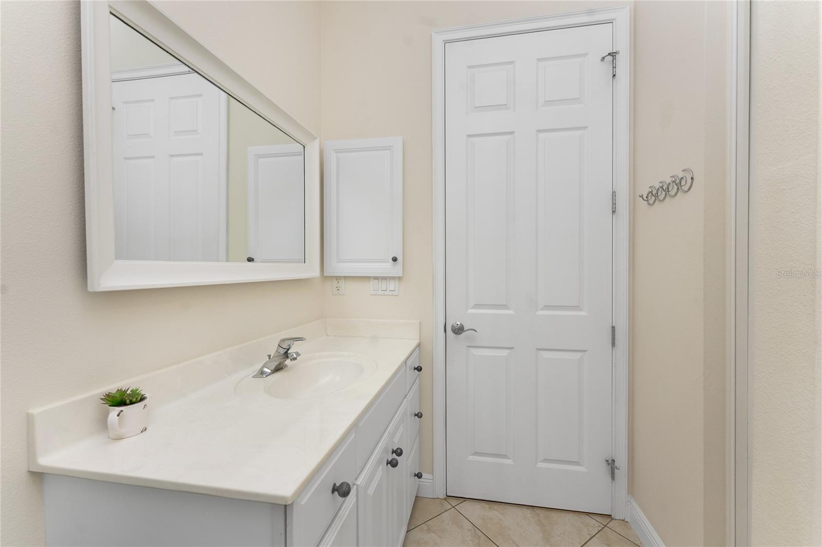 5889 VENISOTA RD, VENICE, FL, 34293