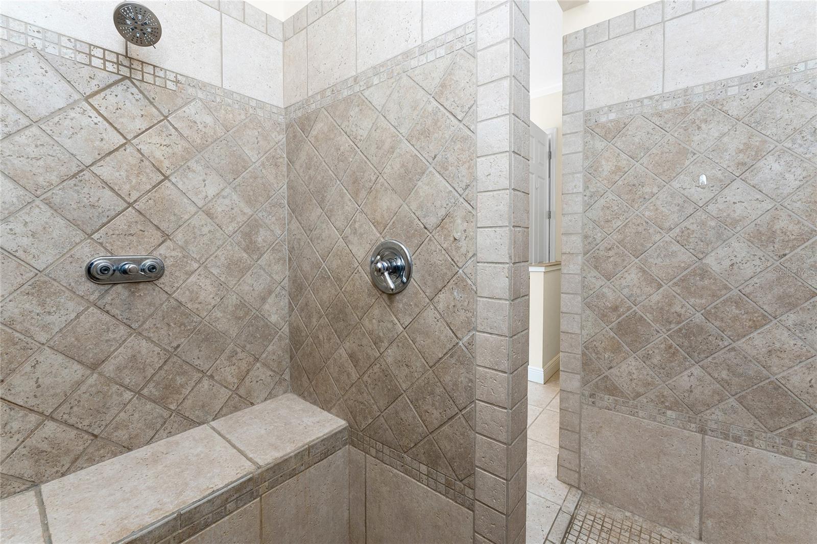 5889 VENISOTA RD, VENICE, FL, 34293