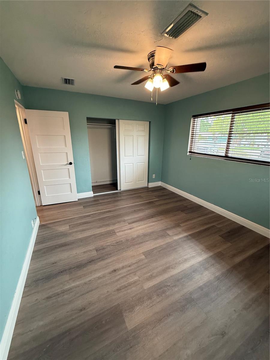 750 41ST AVE NE, ST PETERSBURG, FL, 33703