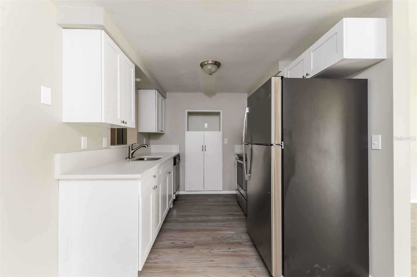4225 WINTHROP ST, SARASOTA, FL, 34232