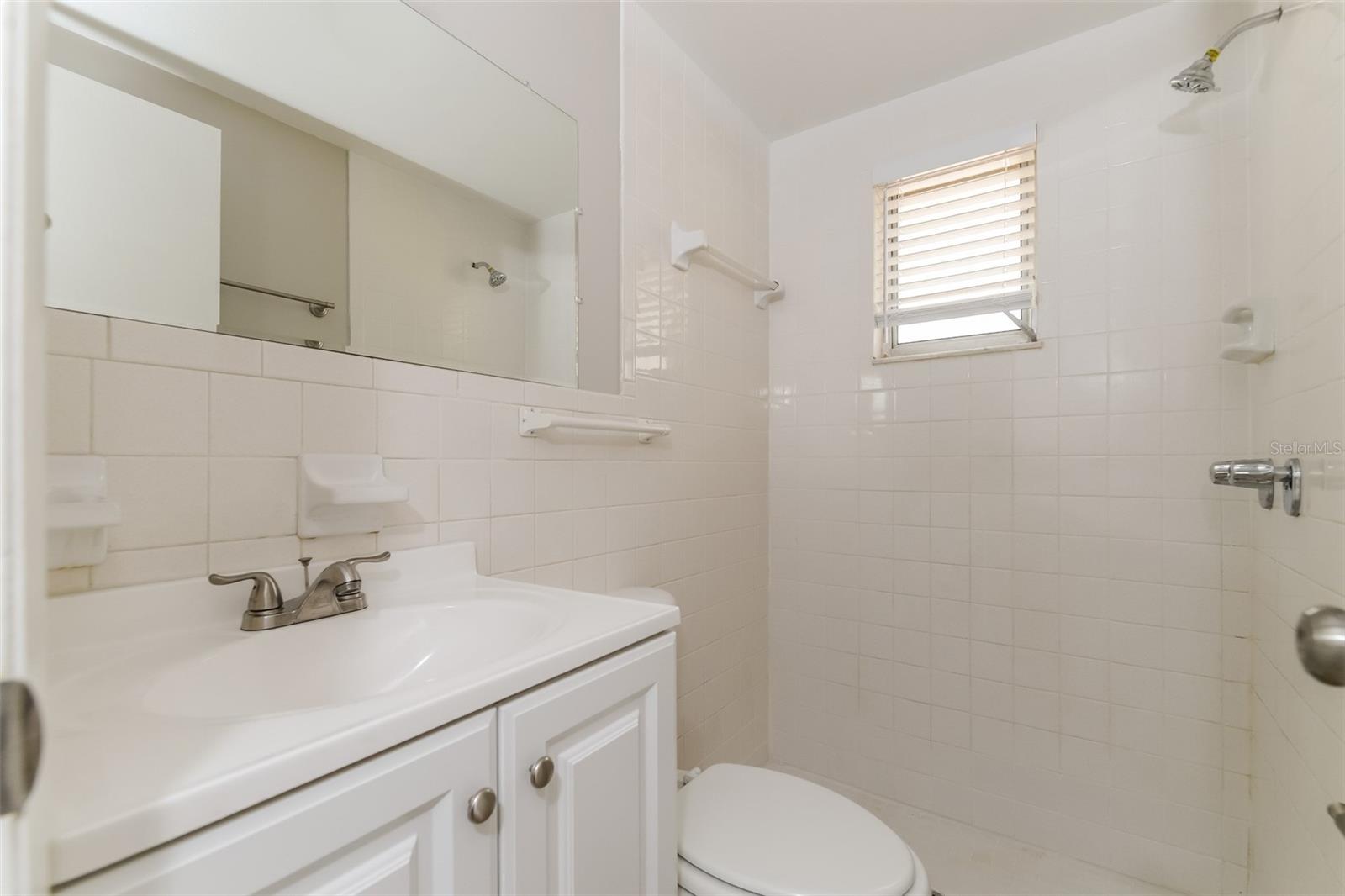 4225 WINTHROP ST, SARASOTA, FL, 34232