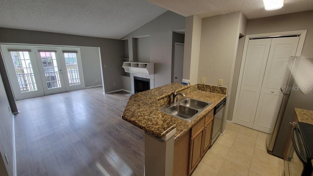 249 AFTON SQ #212, ALTAMONTE SPRINGS, FL, 32714