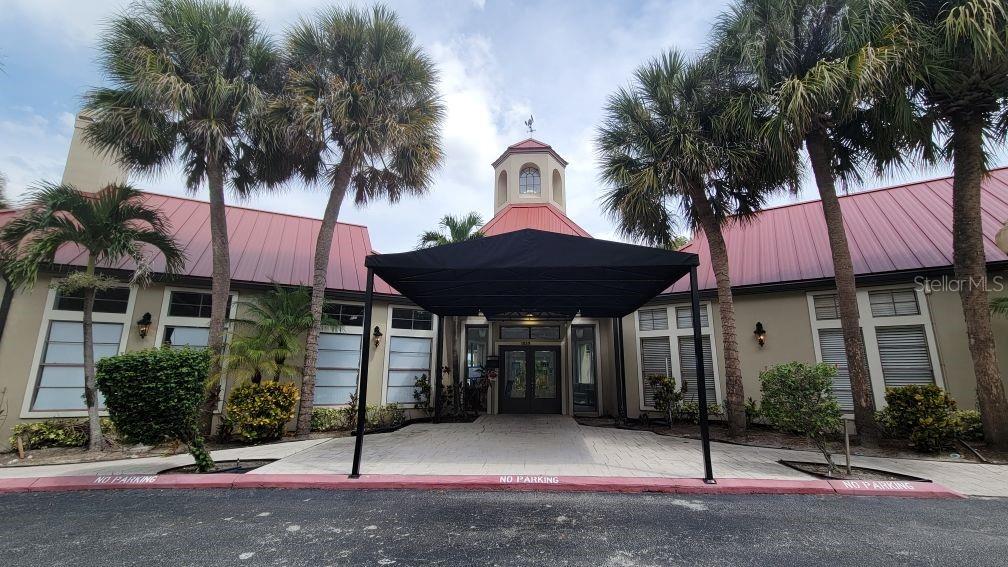 249 AFTON SQ #212, ALTAMONTE SPRINGS, FL, 32714