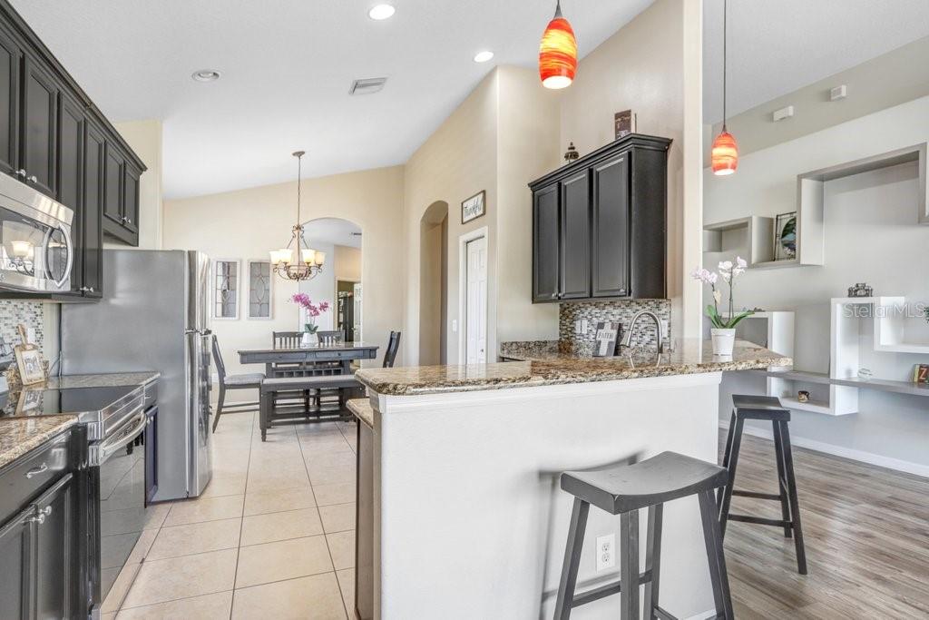 11137 WEMBLEY LANDING DR, LITHIA, FL, 33547