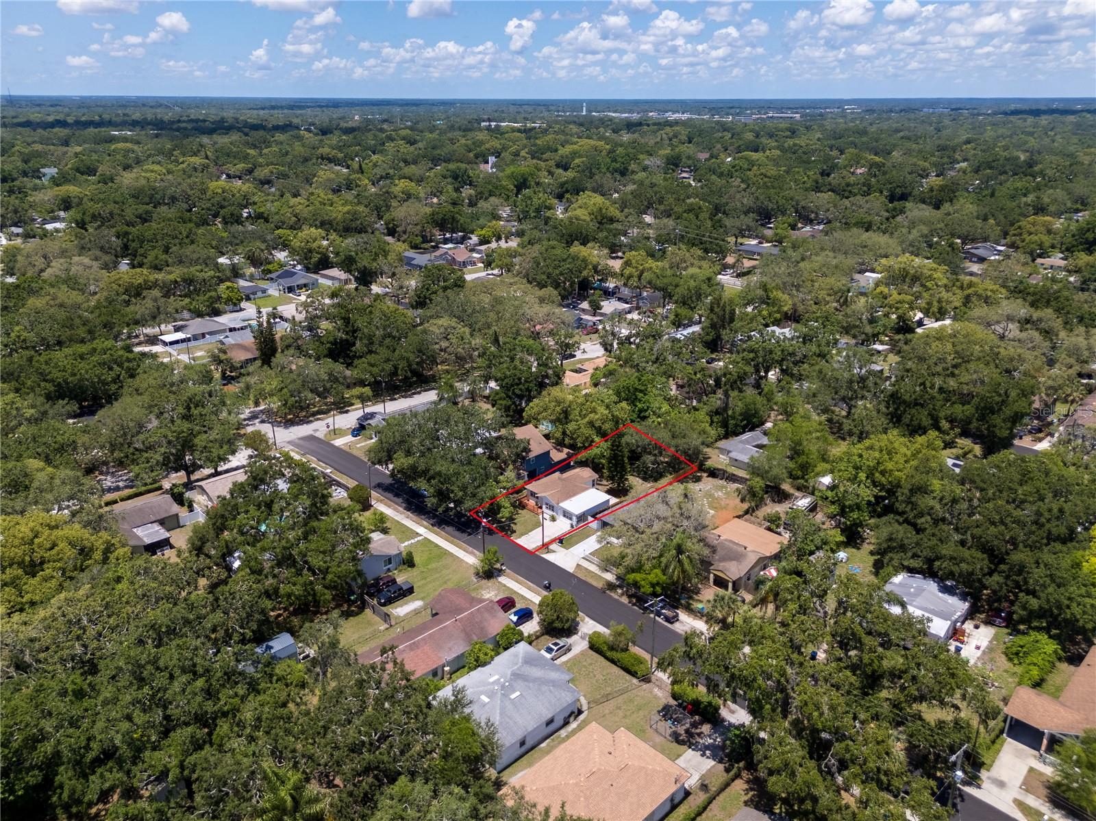 1906 E IDLEWILD AVE, TAMPA, FL, 33610