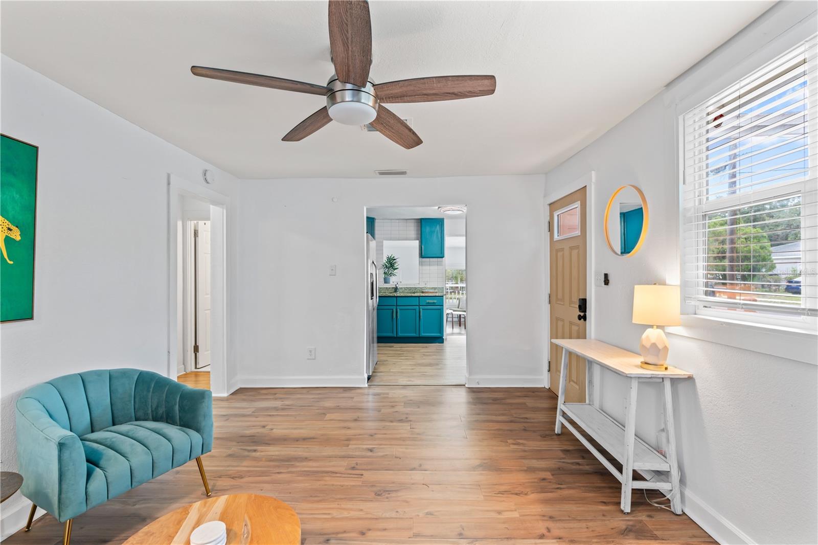 1906 E IDLEWILD AVE, TAMPA, FL, 33610