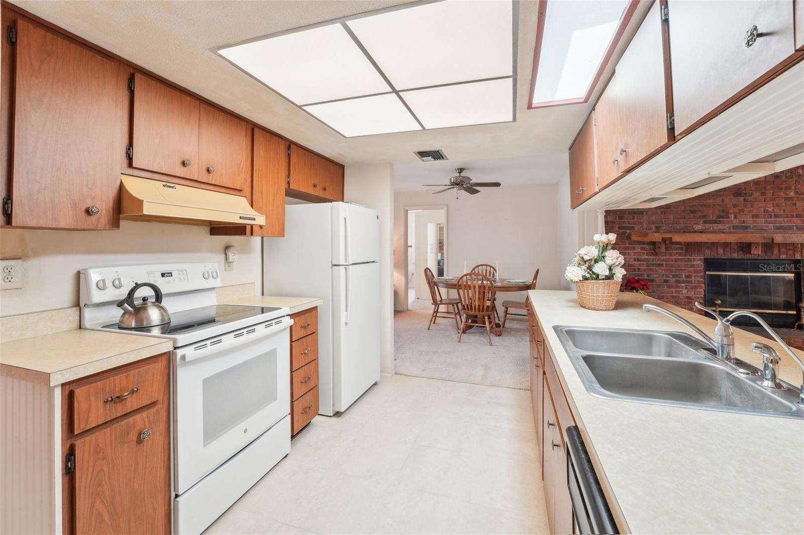 3290 SAND KEY DR, PALM HARBOR, FL, 34684