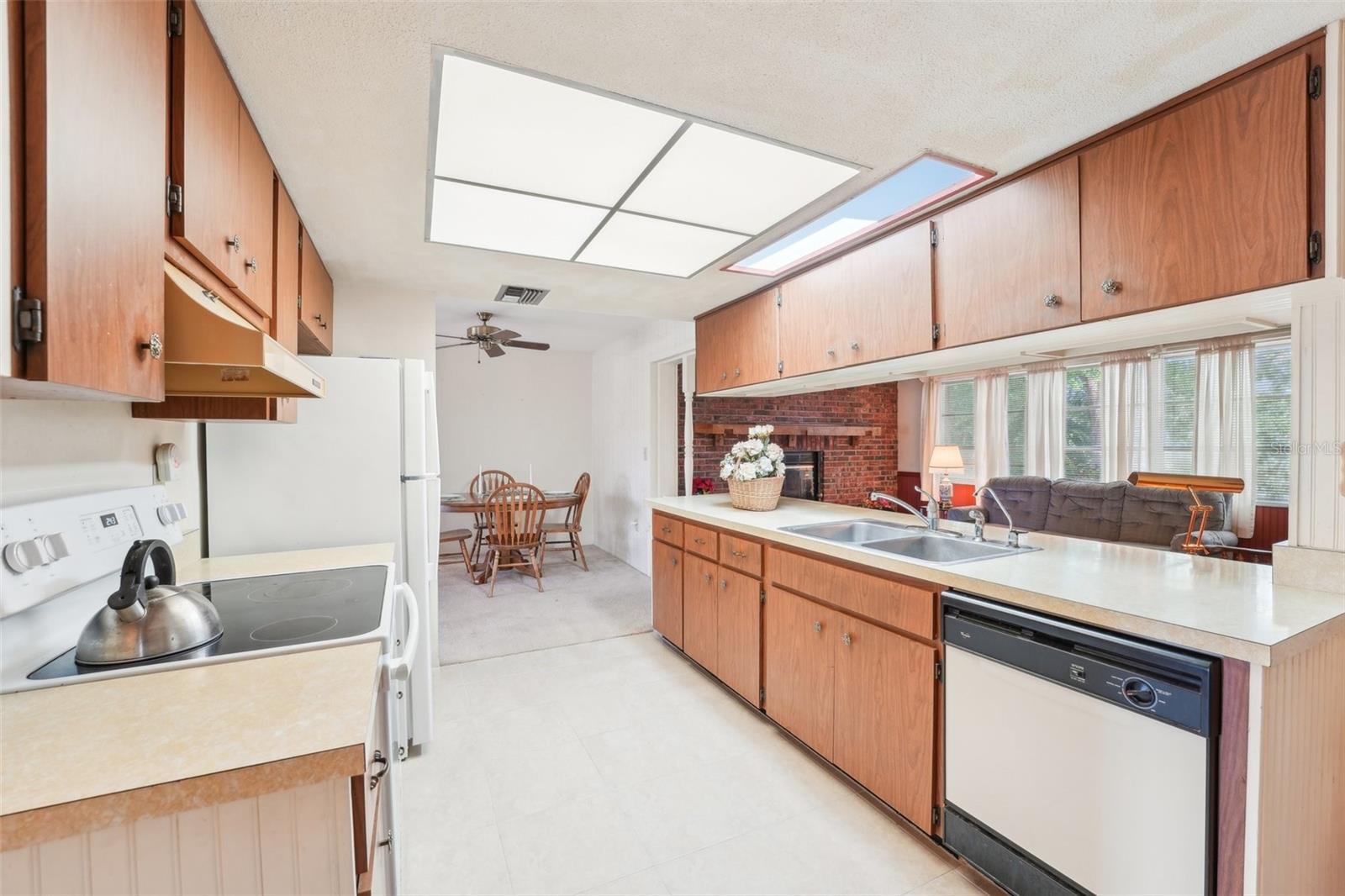 3290 SAND KEY DR, PALM HARBOR, FL, 34684