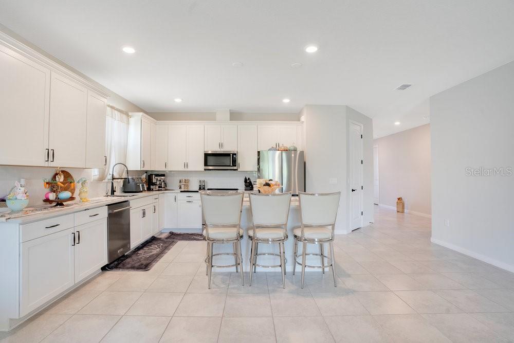 2104 LIVE OAK LAKE RD, ST CLOUD, FL, 34771