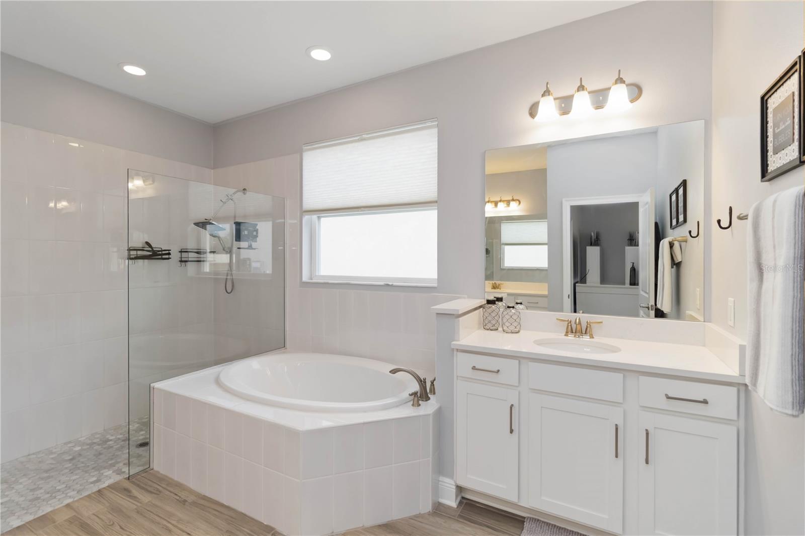 3619 QUIET DR, SARASOTA, FL, 34240