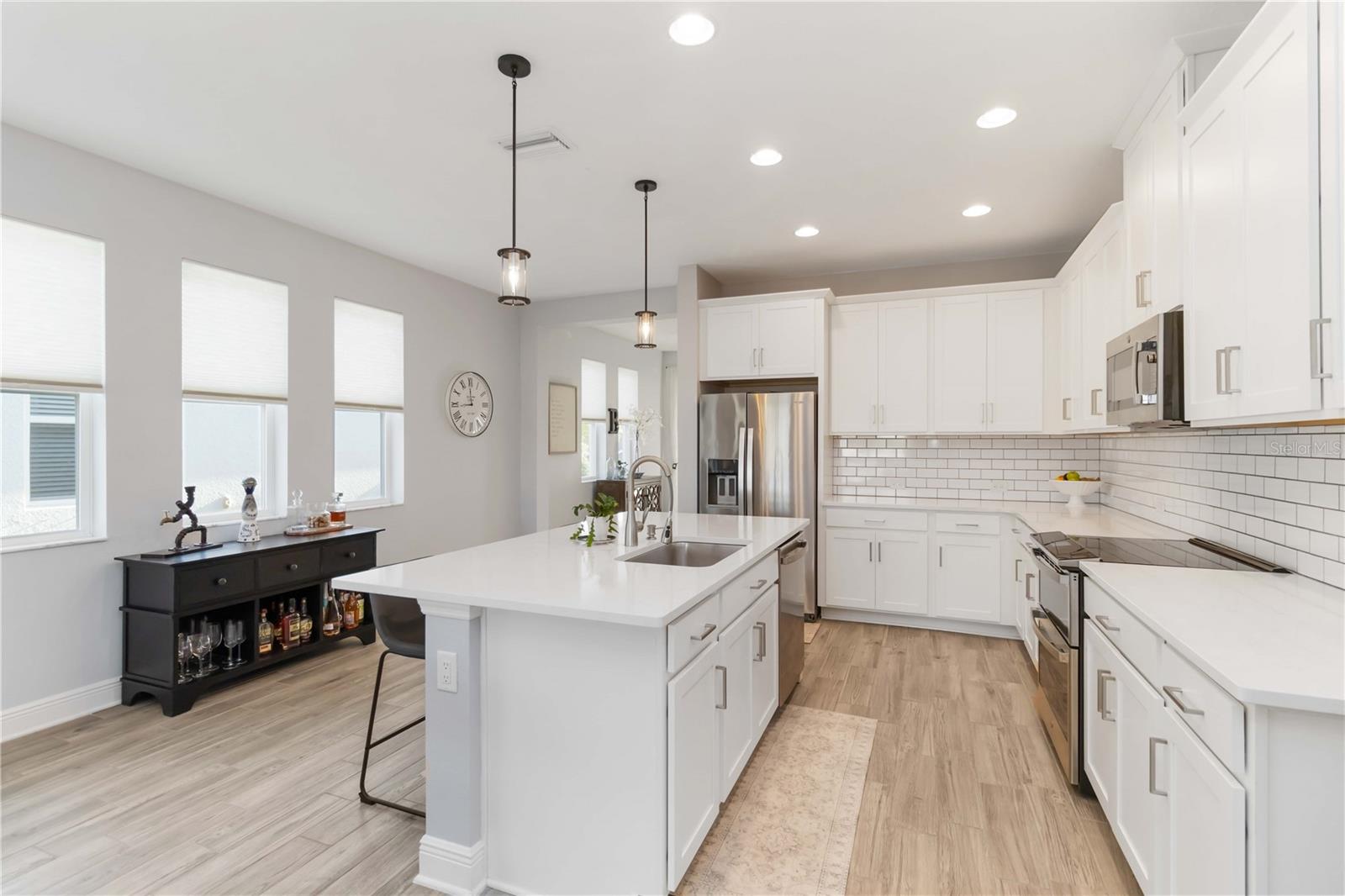 3619 QUIET DR, SARASOTA, FL, 34240